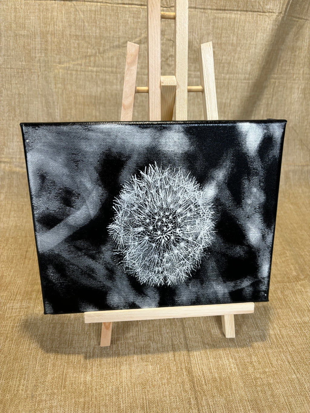 Medium engraved canvas