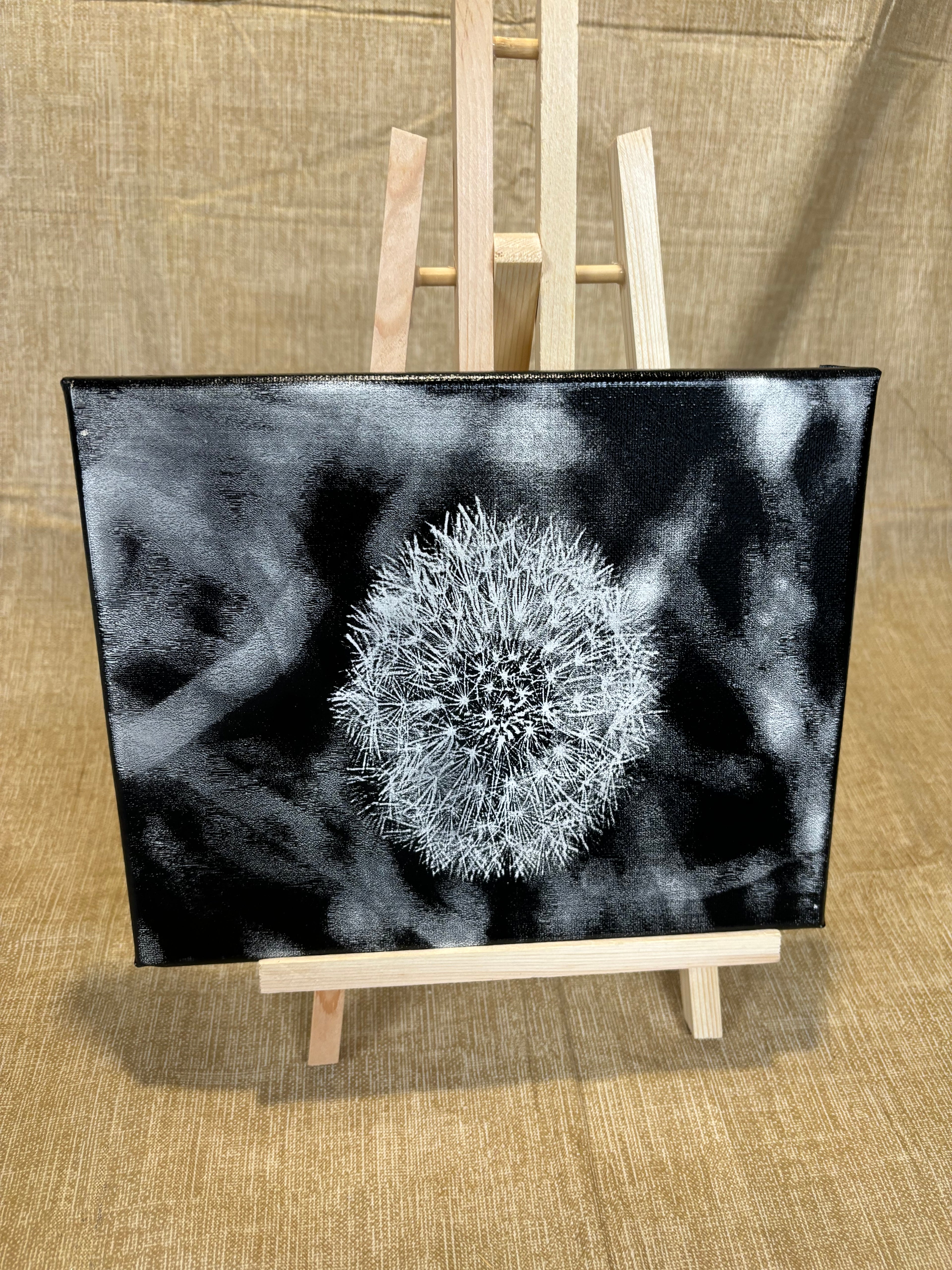 Medium engraved canvas