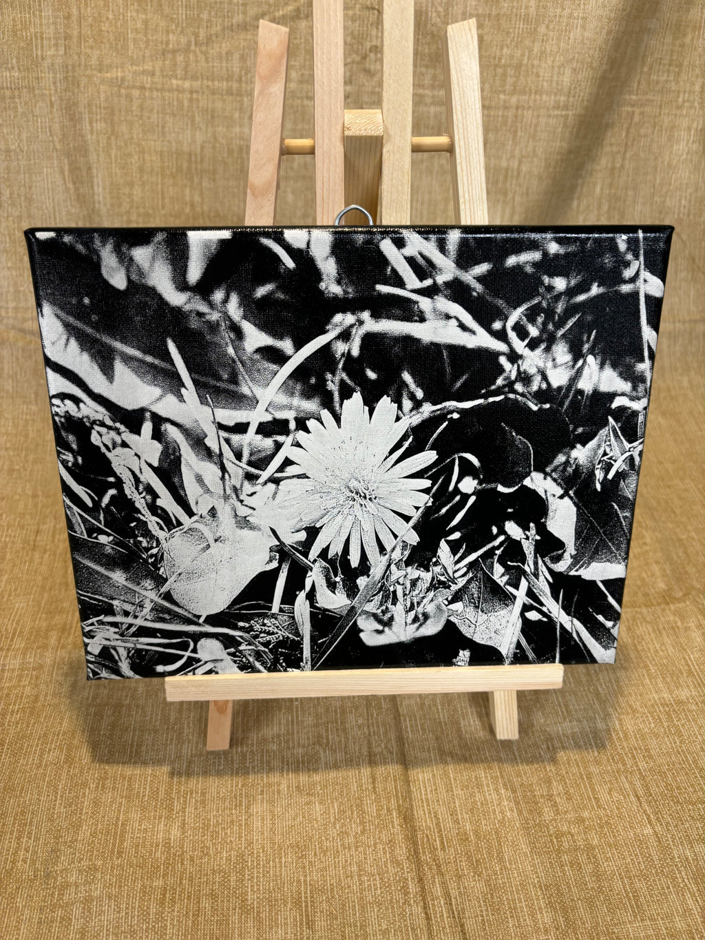 Medium engraved canvas